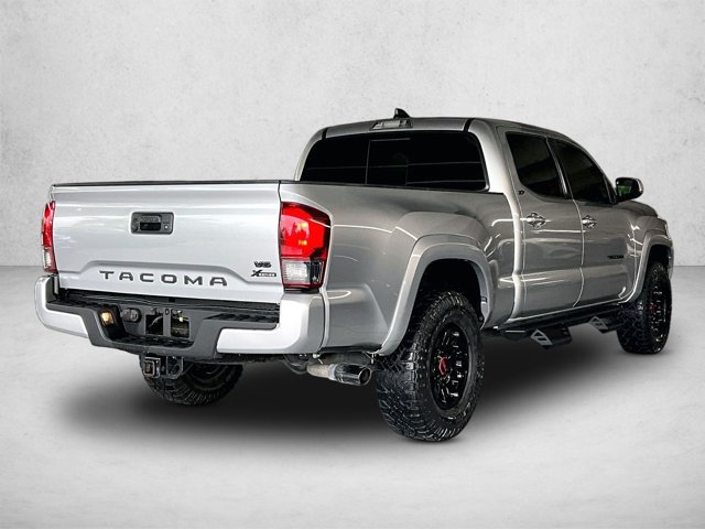 Used 2022 Toyota Tacoma SR5 w/ Technology Package RWD image 2