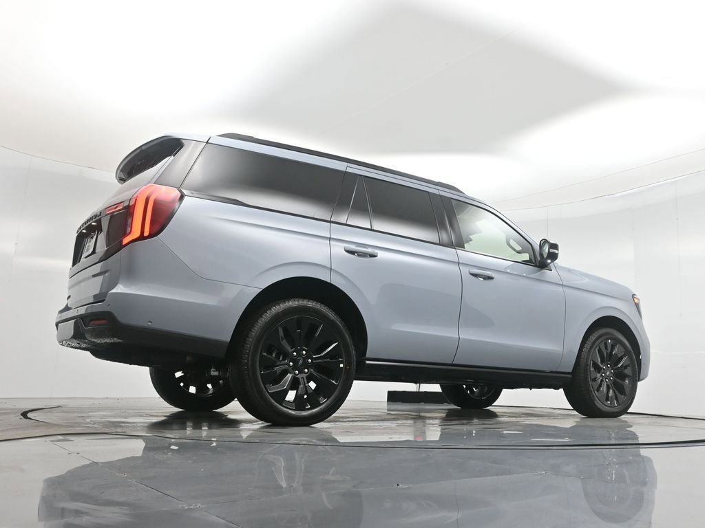 New 2025 Ford Expedition Platinum w/ Stealth Appearance Package AWD/4WD image 52