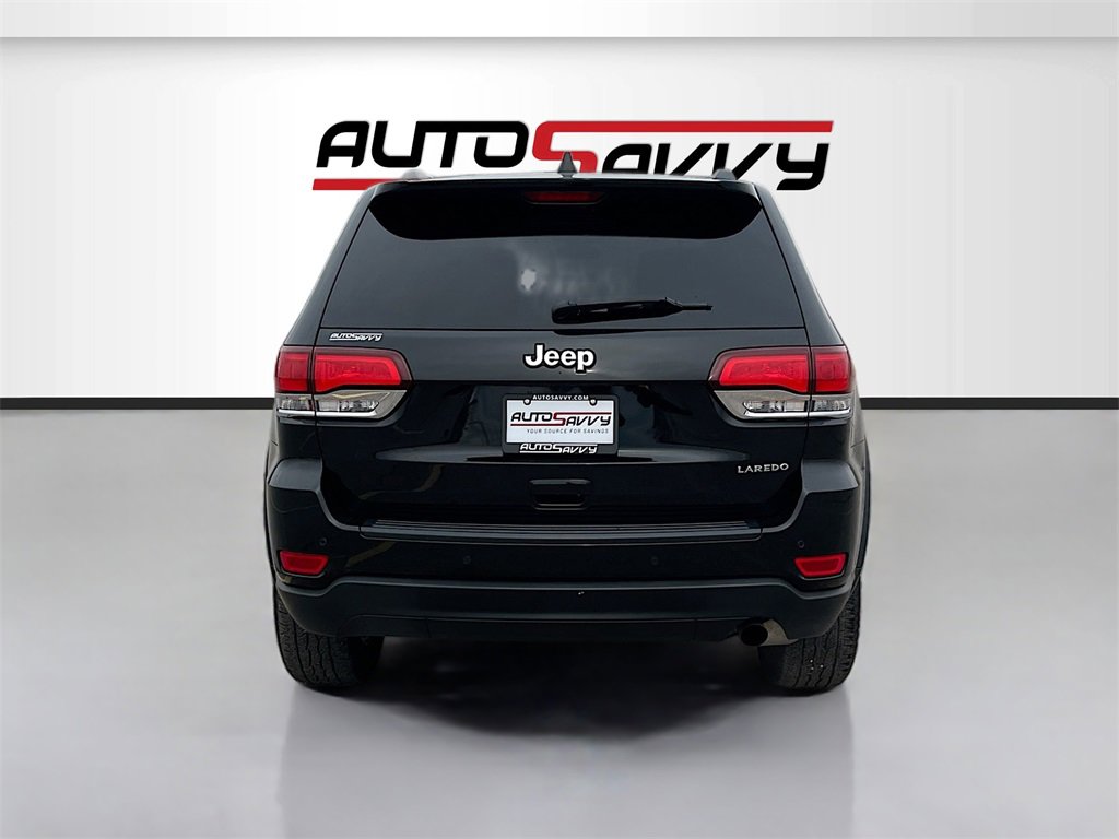 Used 2021 Jeep Grand Cherokee Laredo image 6