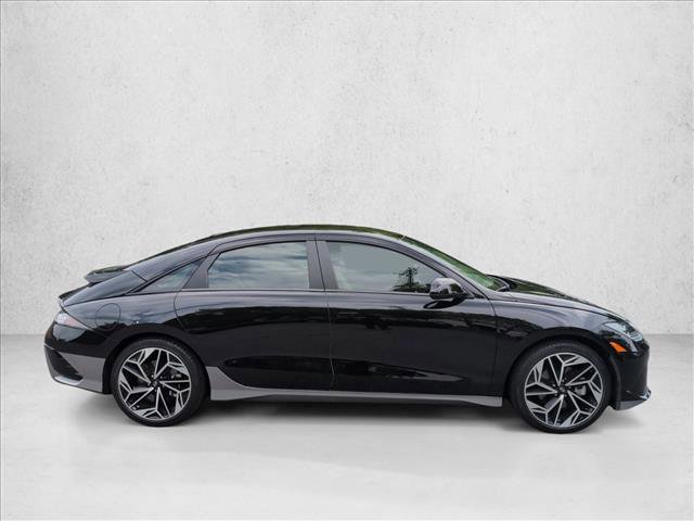 Used 2024 Hyundai Ioniq 6 SEL RWD image 4