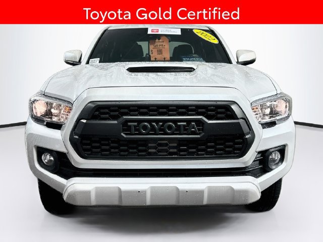 Certified 2022 Toyota Tacoma TRD Sport w/ Technology Package AWD/4WD image 2