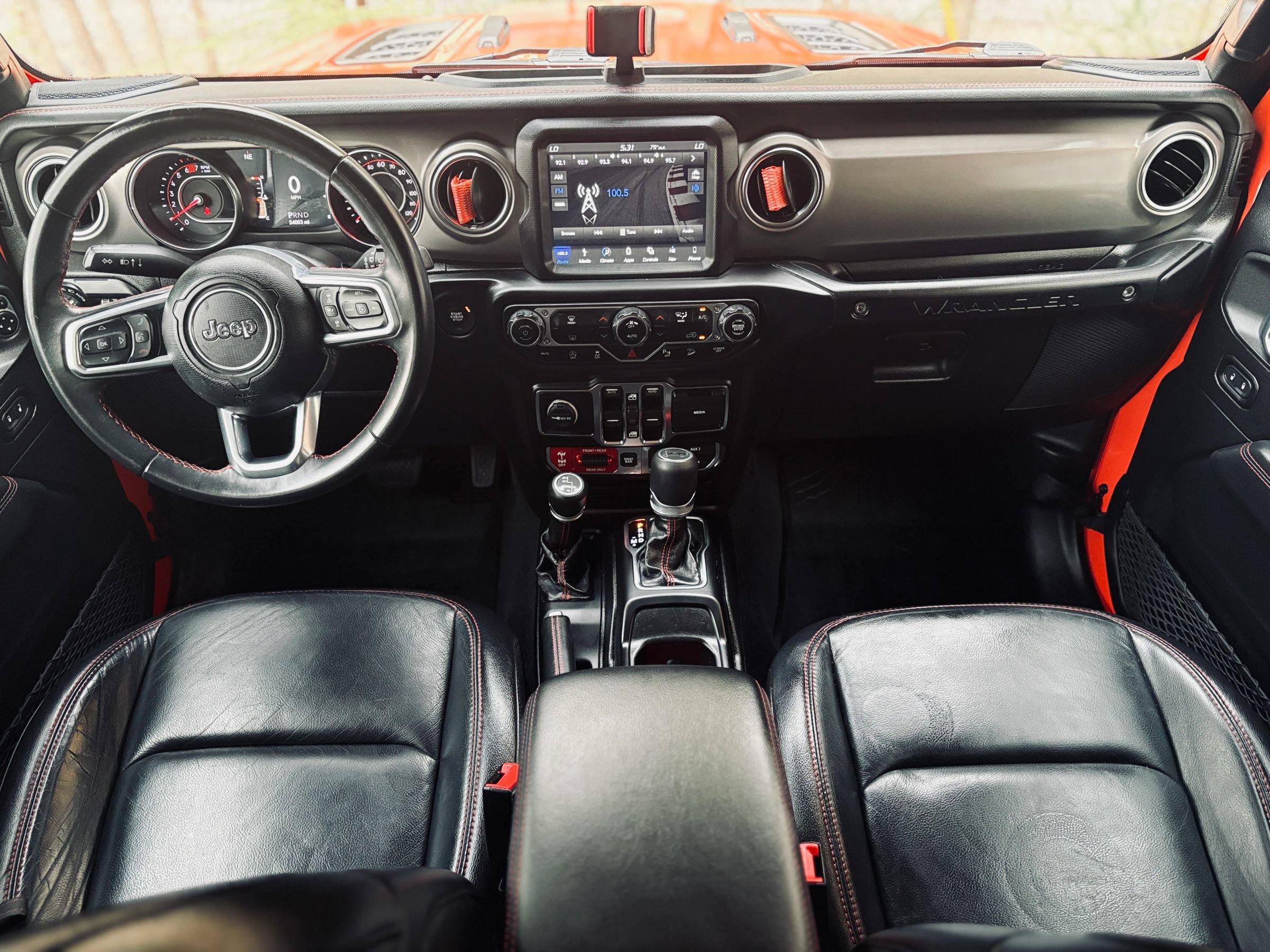 Used 2019 Jeep Wrangler Unlimited Rubicon AWD/4WD image 9
