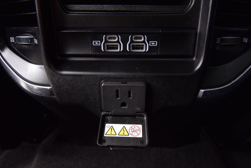 Used 2023 RAM 1500 Laramie image 39