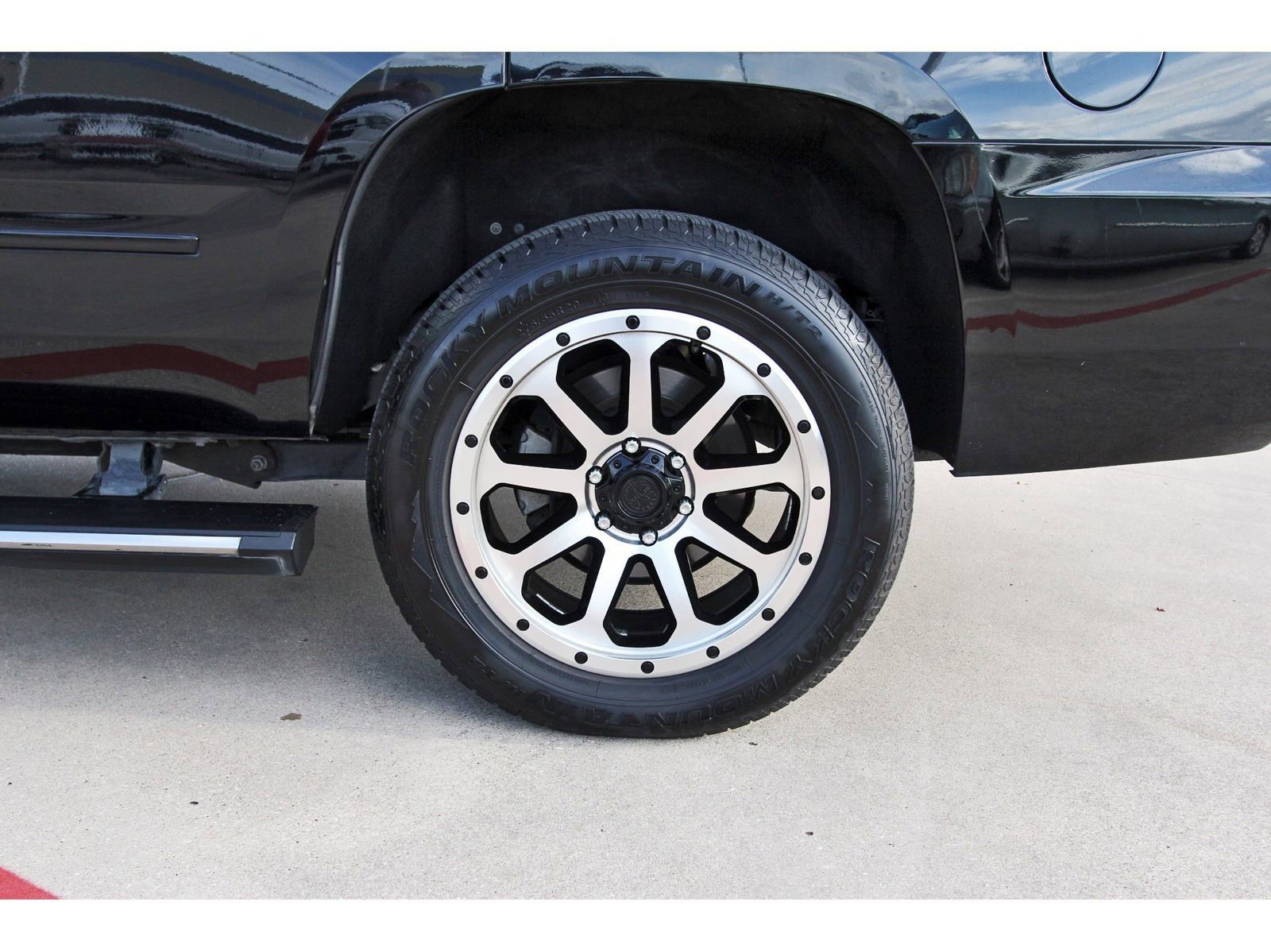 Used 2020 Chevrolet Tahoe Premier w/ Premier Plus Edition image 34