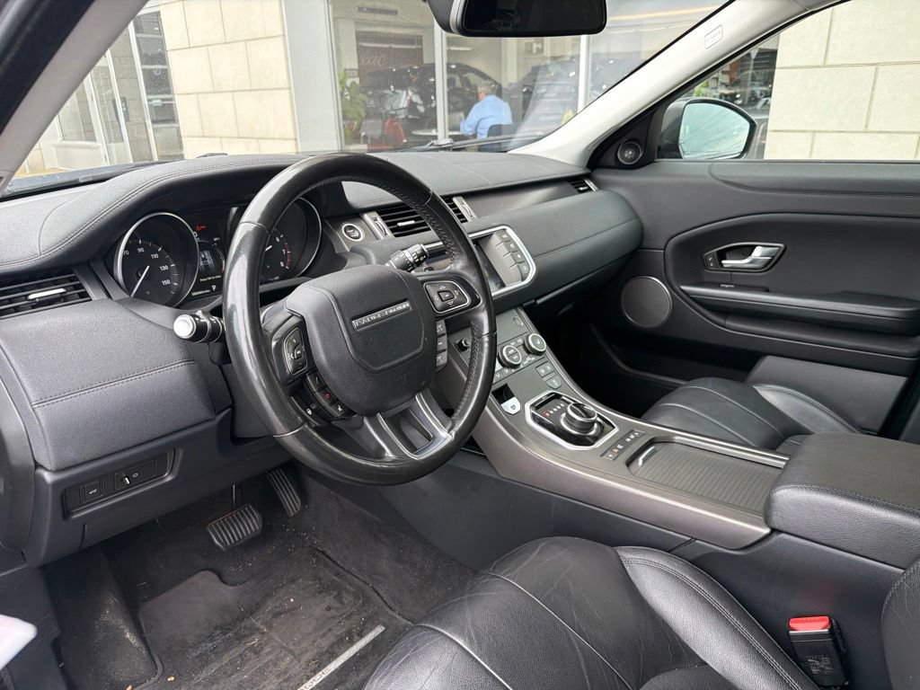 Used 2018 Land Rover Range Rover Evoque SE AWD/4WD image 13
