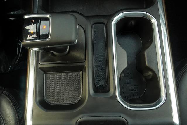 Used 2024 Chevrolet Silverado 1500 High Country w/ Midnight Edition image 23