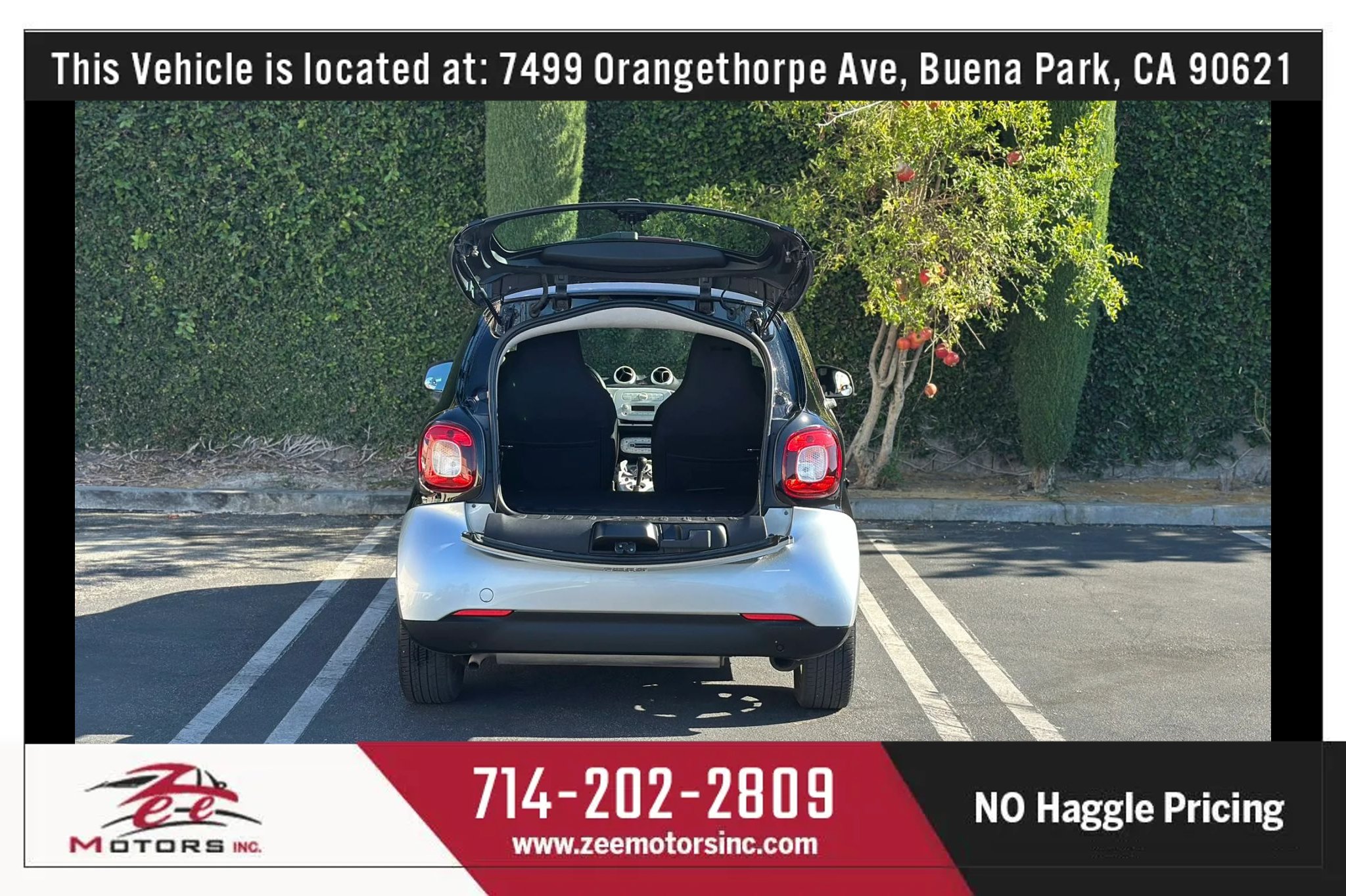 Used 2016 smart fortwo passion RWD image 15