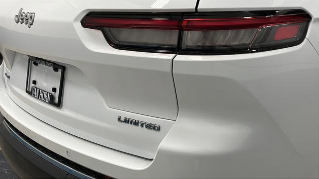 Used 2023 Jeep Grand Cherokee L Limited image 35