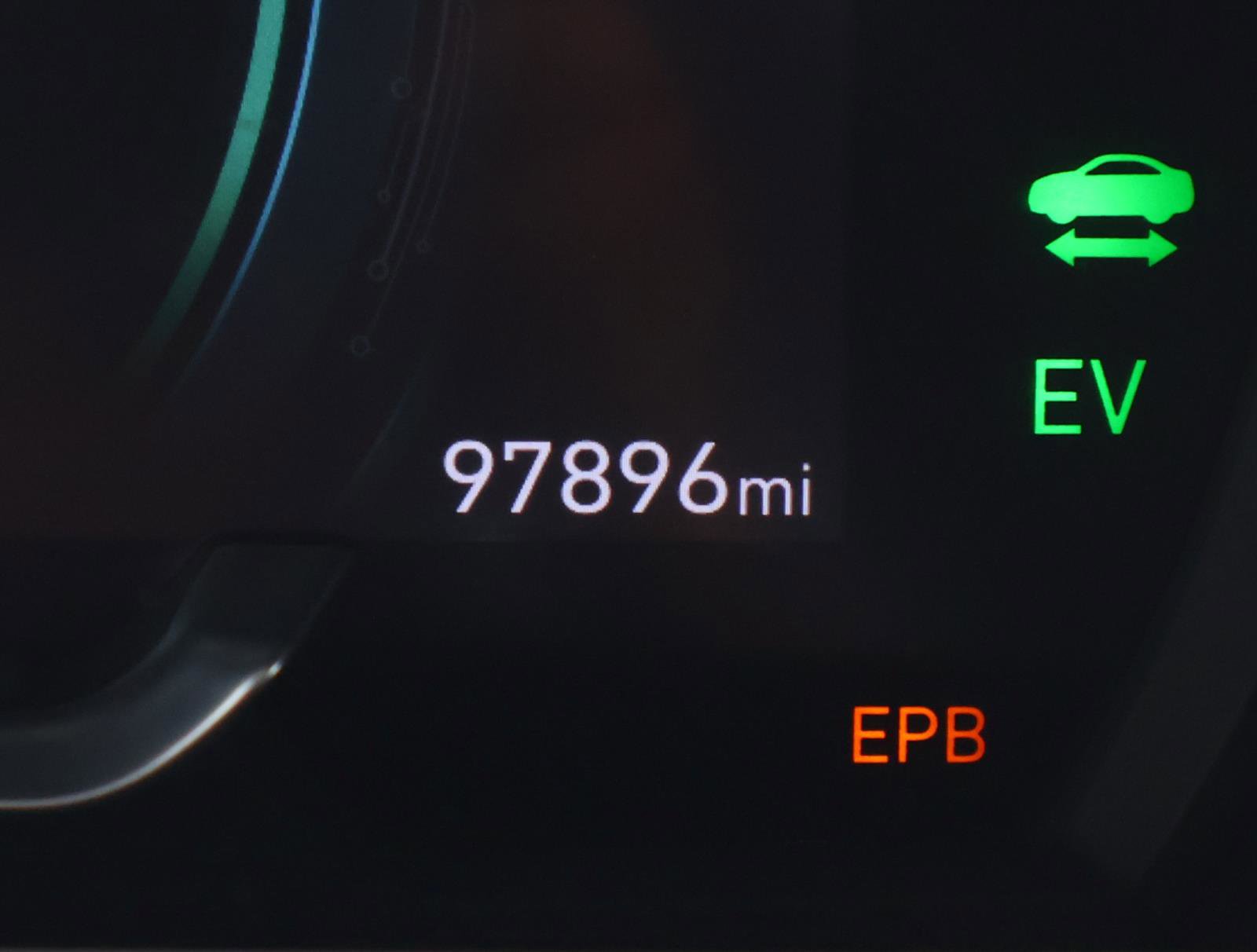 Used 2020 Hyundai Ioniq SEL FWD image 26