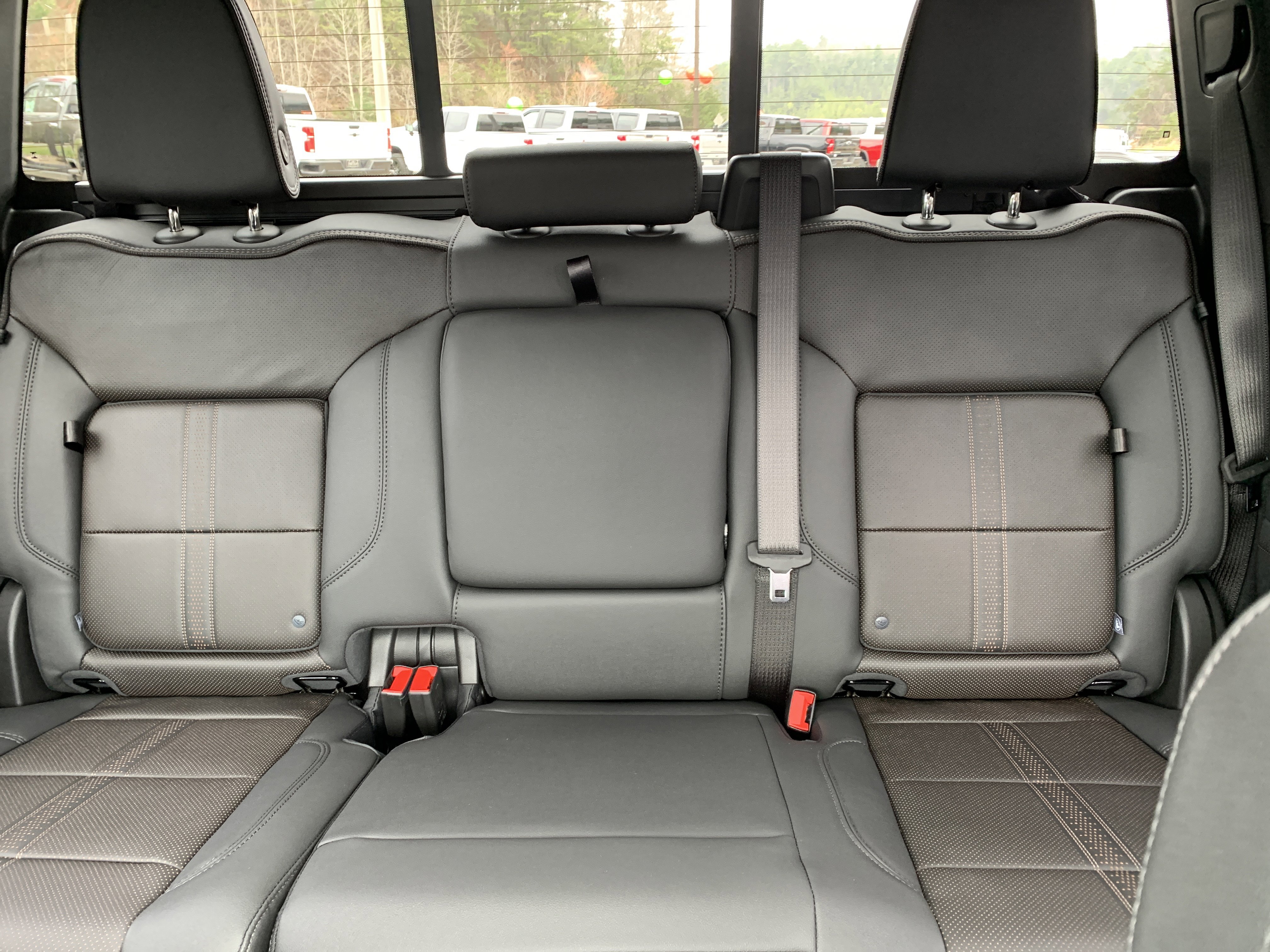 New 2026 Chevrolet Silverado 1500 High Country w/ High Country Premium Package image 24