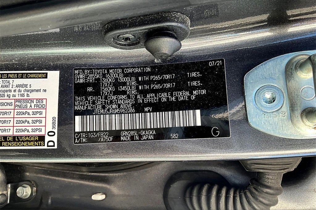 Used 2021 Toyota 4Runner SR5 image 29