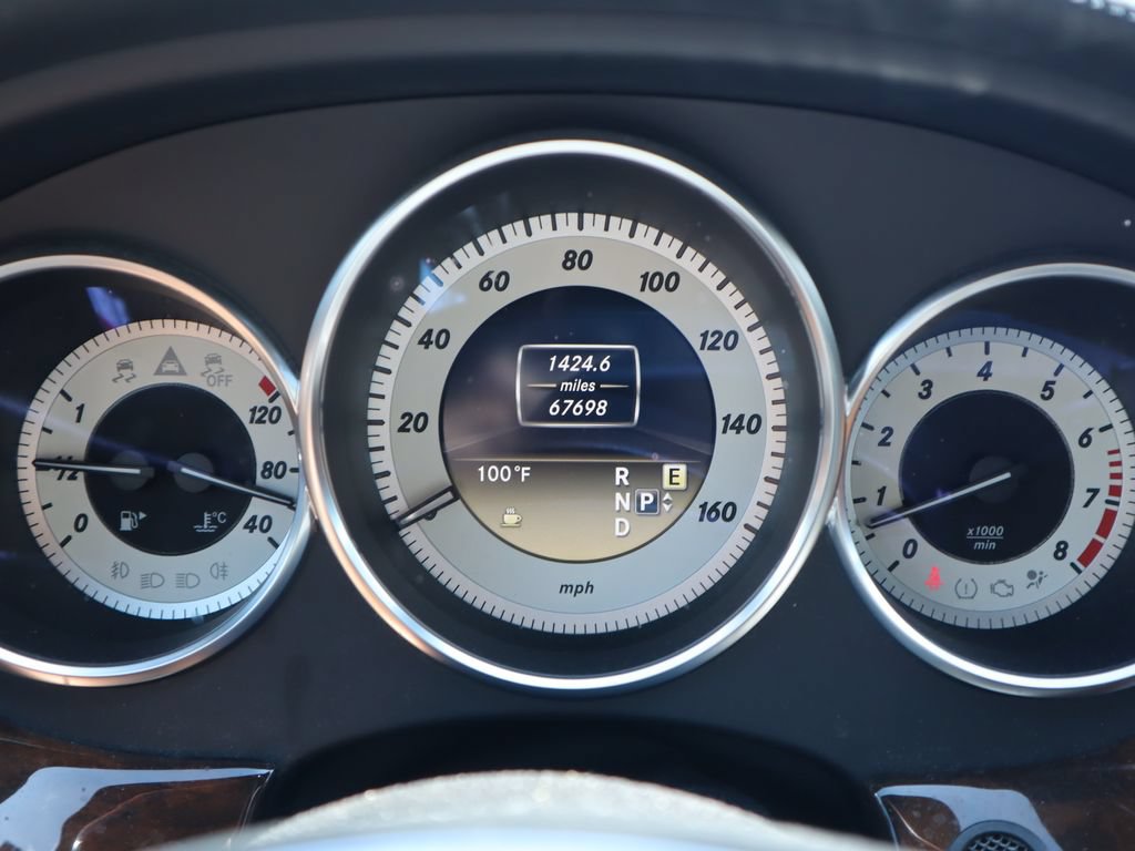 Used 2012 Mercedes-Benz CLS 550 4MATIC image 19