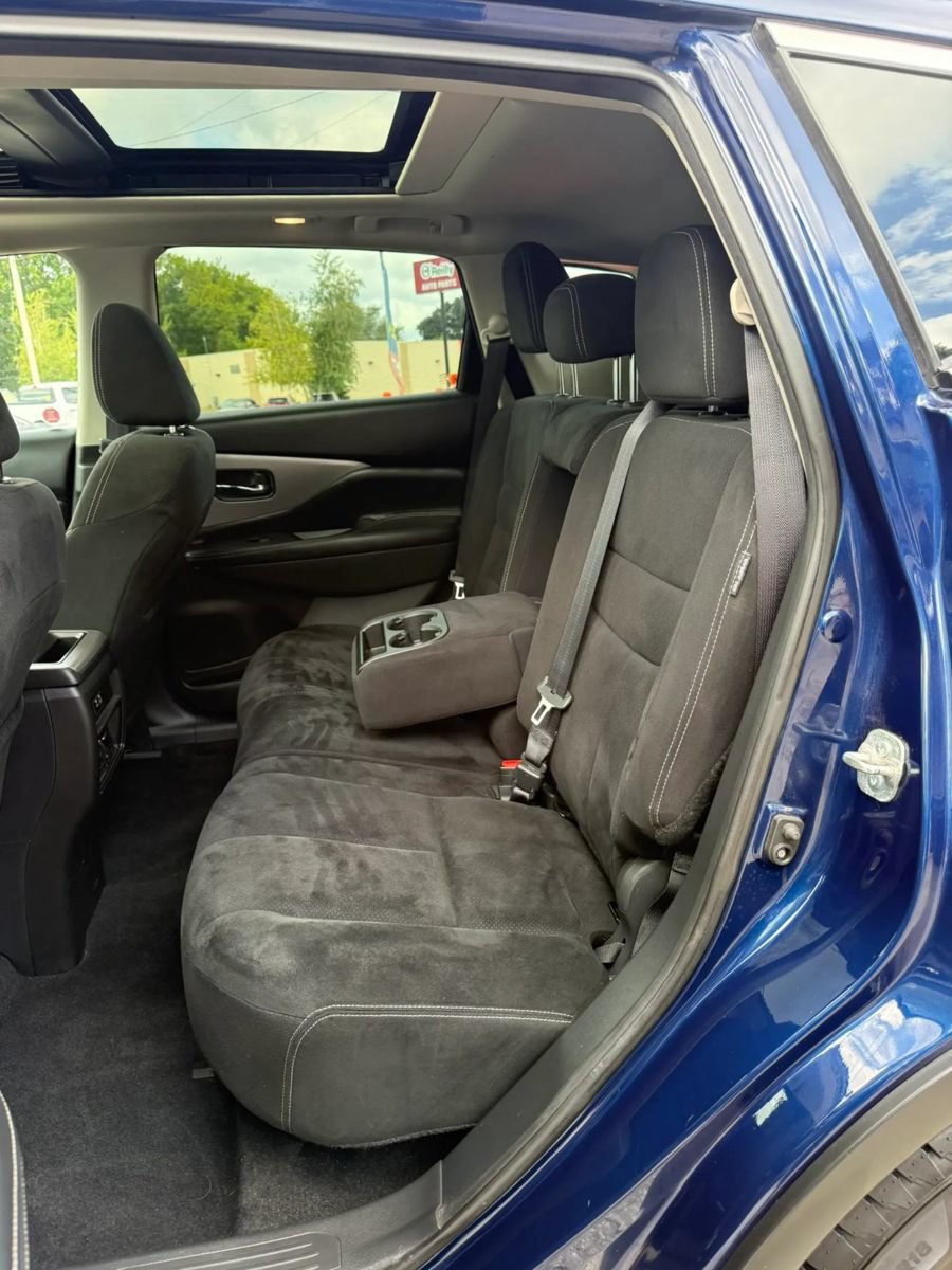 Used 2019 Nissan Murano SV AWD/4WD image 12