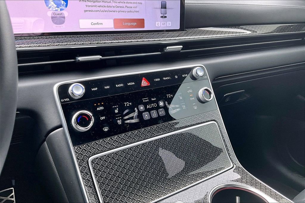 Used 2025 Genesis GV80 3.5T e-SC AWD/4WD image 25