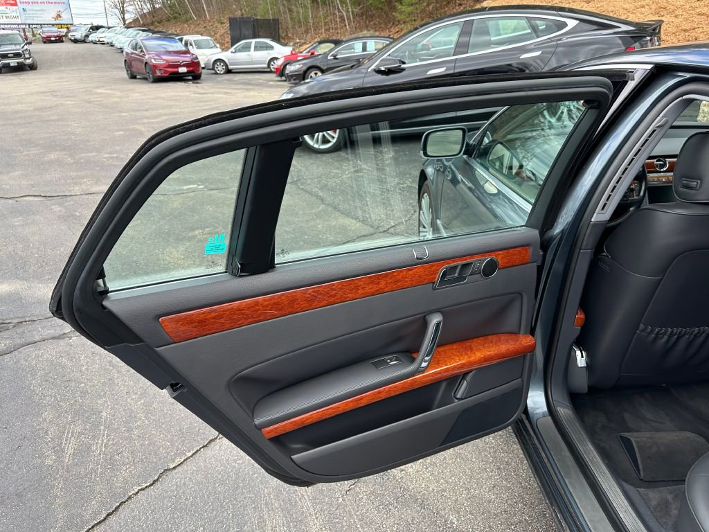 Used 2005 Volkswagen Phaeton V8 AWD/4WD image 9