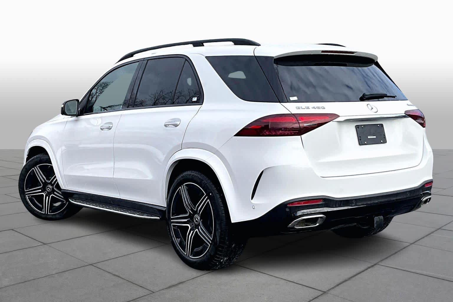 New 2026 Mercedes-Benz GLE 450 4MATIC image 3