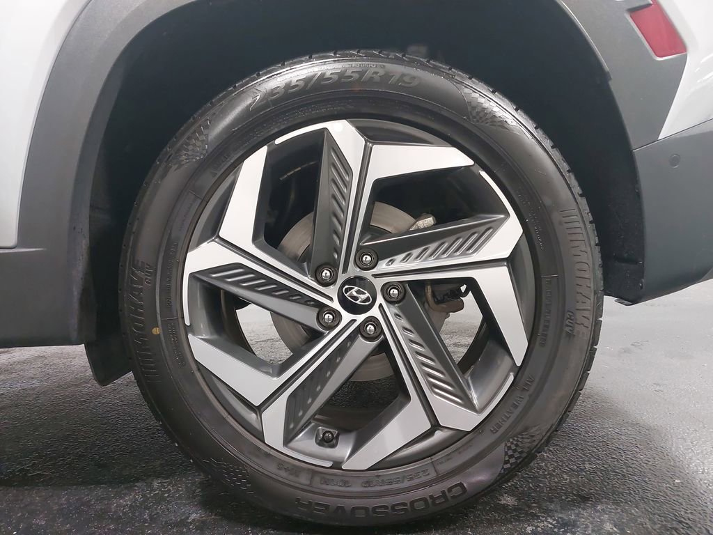 Used 2024 Hyundai Tucson Limited image 35