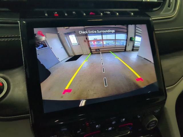 Used 2022 Jeep Grand Cherokee Overland w/ Luxury Tech Group IV AWD/4WD image 25