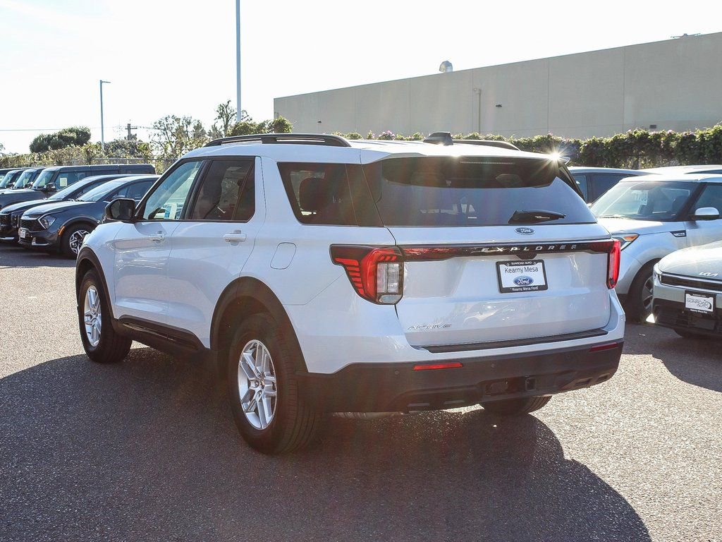 New 2026 Ford Explorer Active image 8