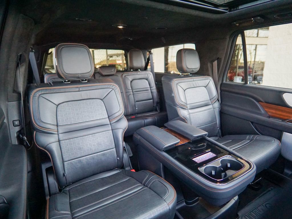 Used 2023 Lincoln Navigator L Black Label image 38