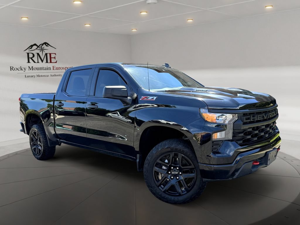 Used 2023 Chevrolet Silverado 1500 Custom Trail Boss AWD/4WD image 1