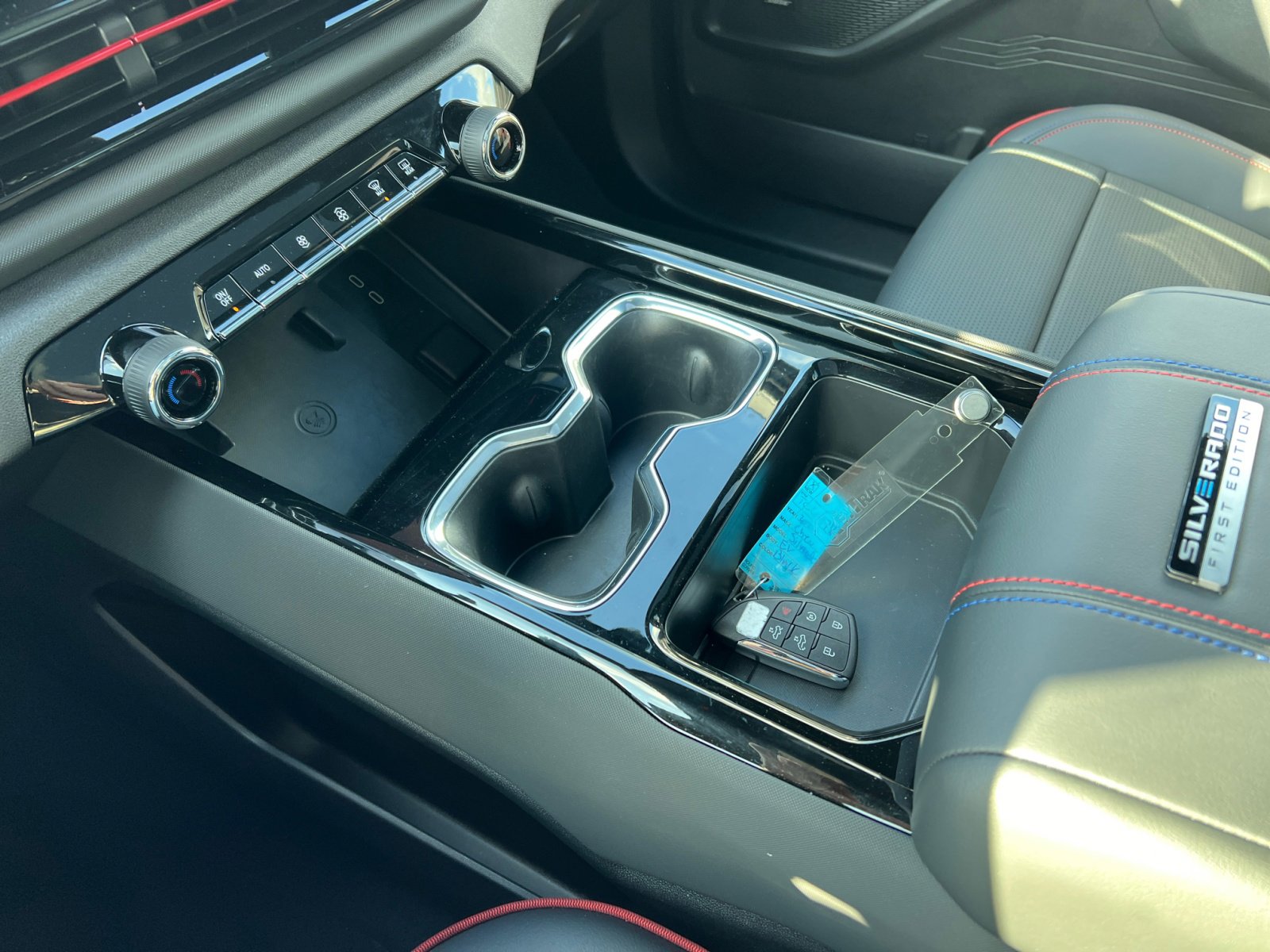 New 2024 Chevrolet Silverado EV RST image 13