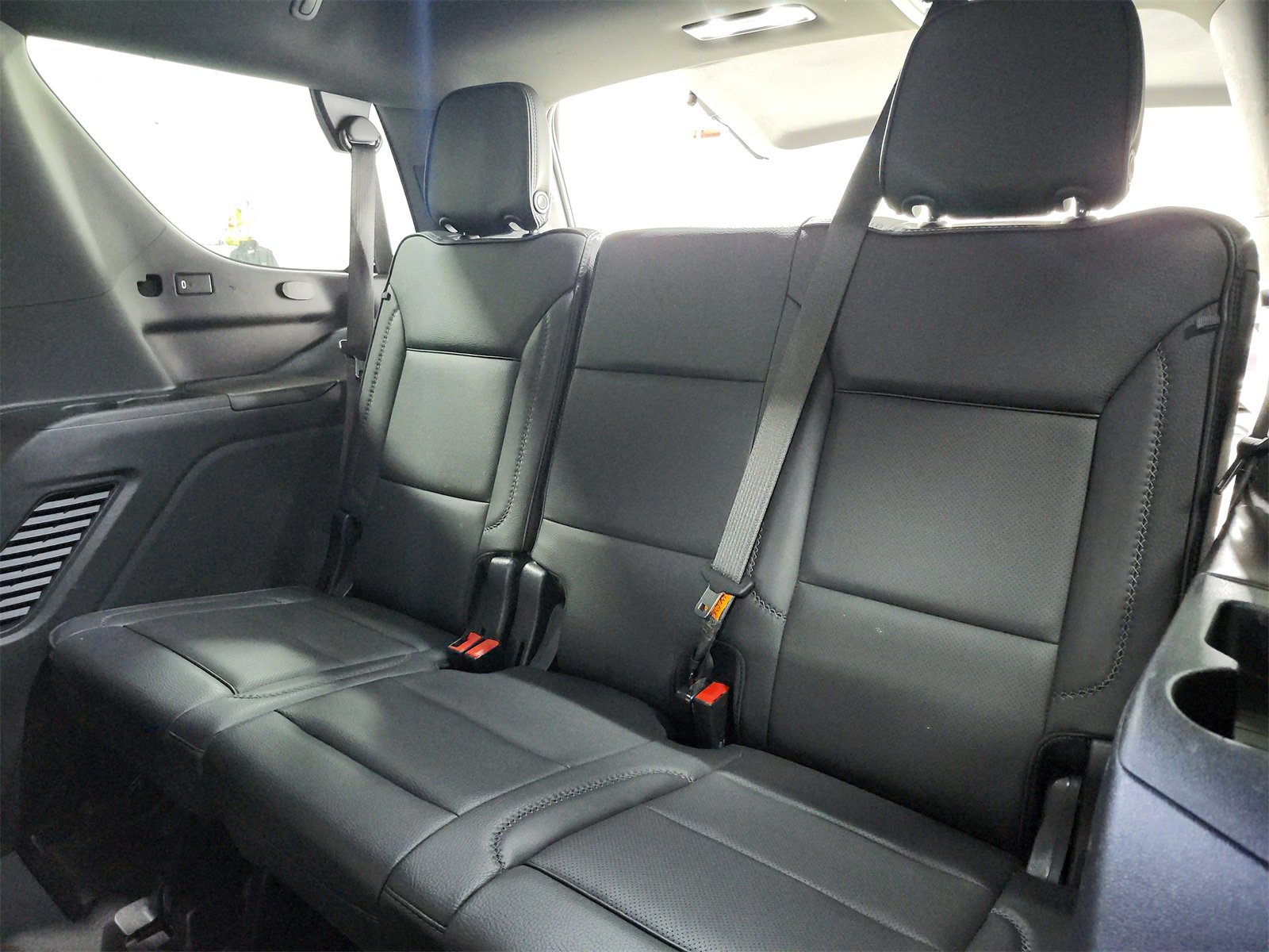 Used 2023 GMC Yukon Denali image 41