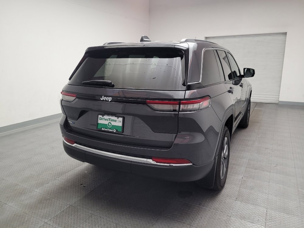 Used 2022 Jeep Grand Cherokee Limited 4xe w/ MOPAR Finishing Package image 7