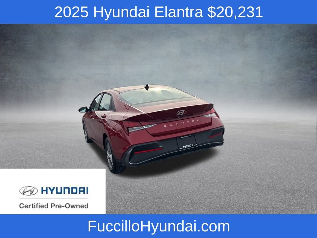 Certified 2025 Hyundai Elantra SE image 8