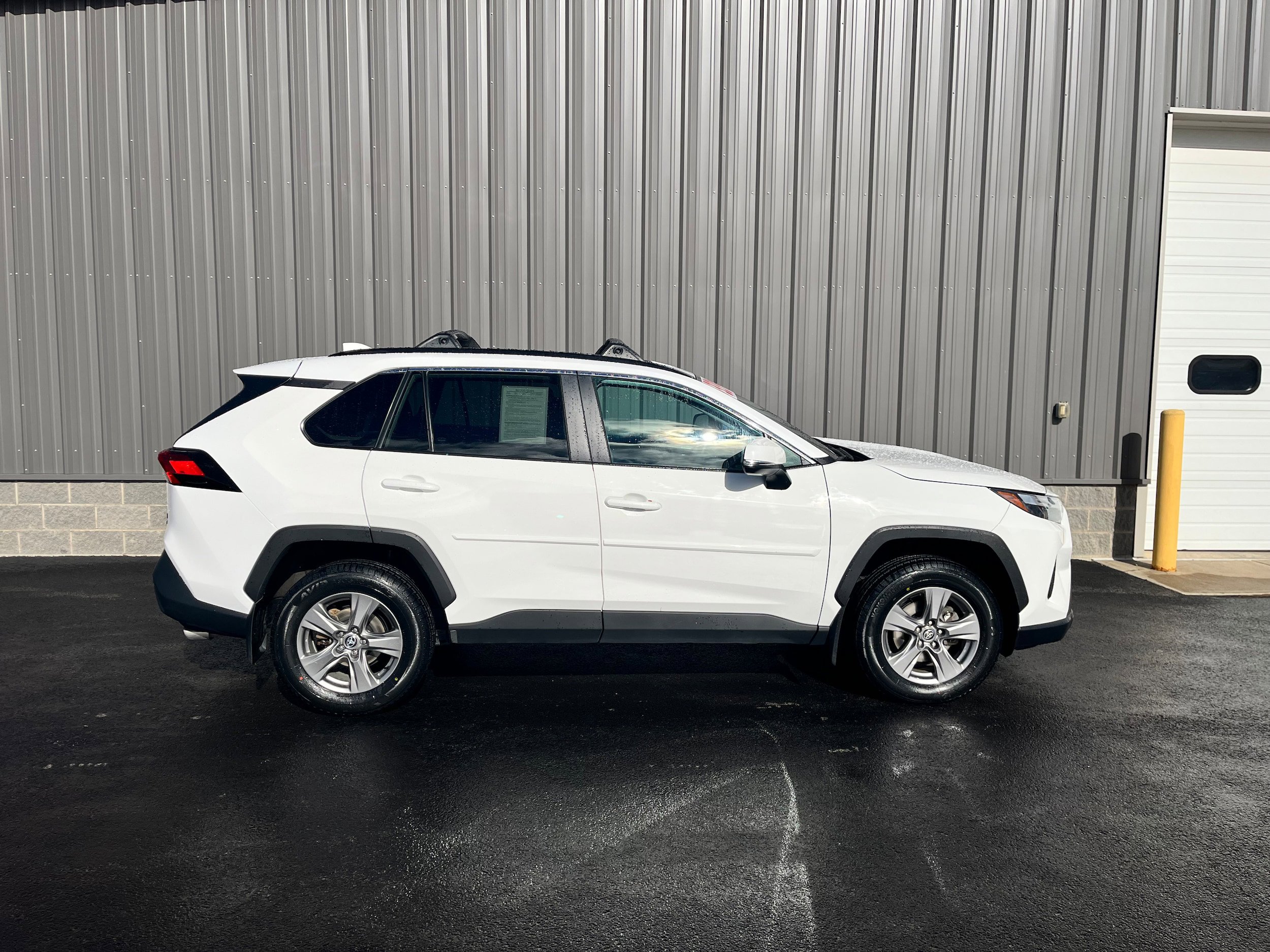 Used 2023 Toyota RAV4 XLE w/ Convenience Package