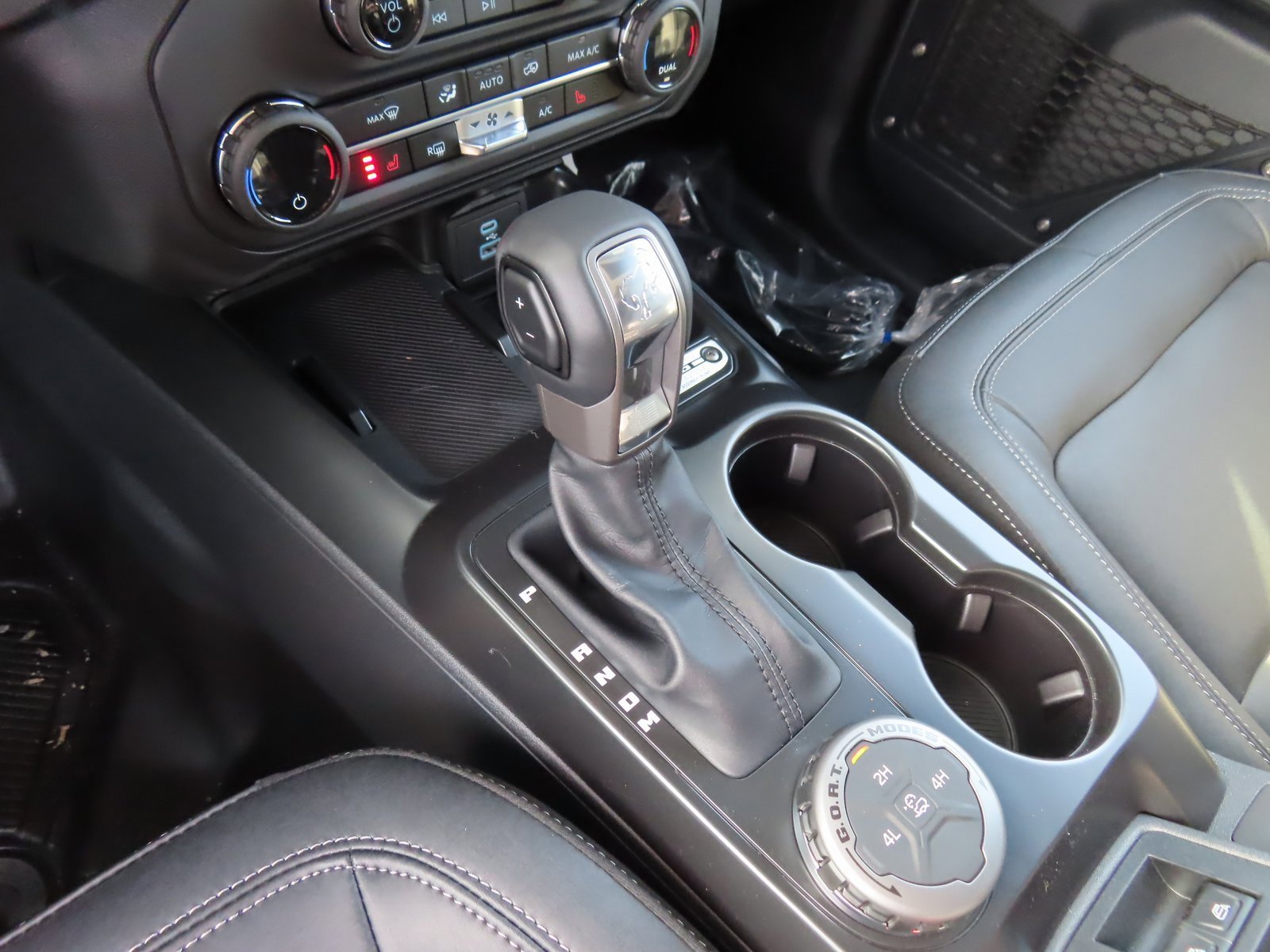 New 2025 Ford Bronco Big Bend image 14