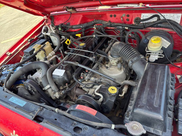 Used 2001 Jeep Cherokee Sport image 46