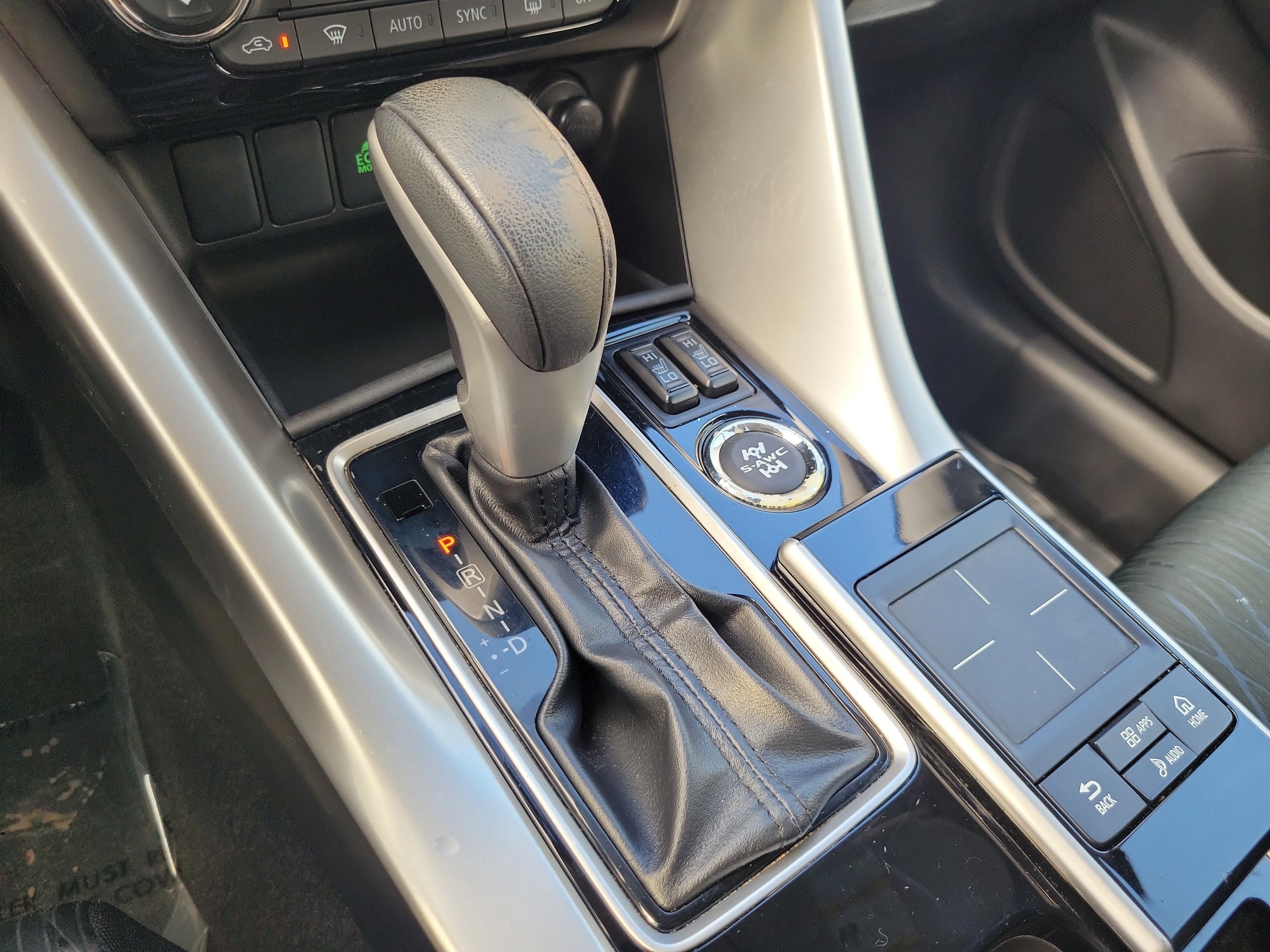 Used 2018 Mitsubishi Eclipse Cross SE image 21