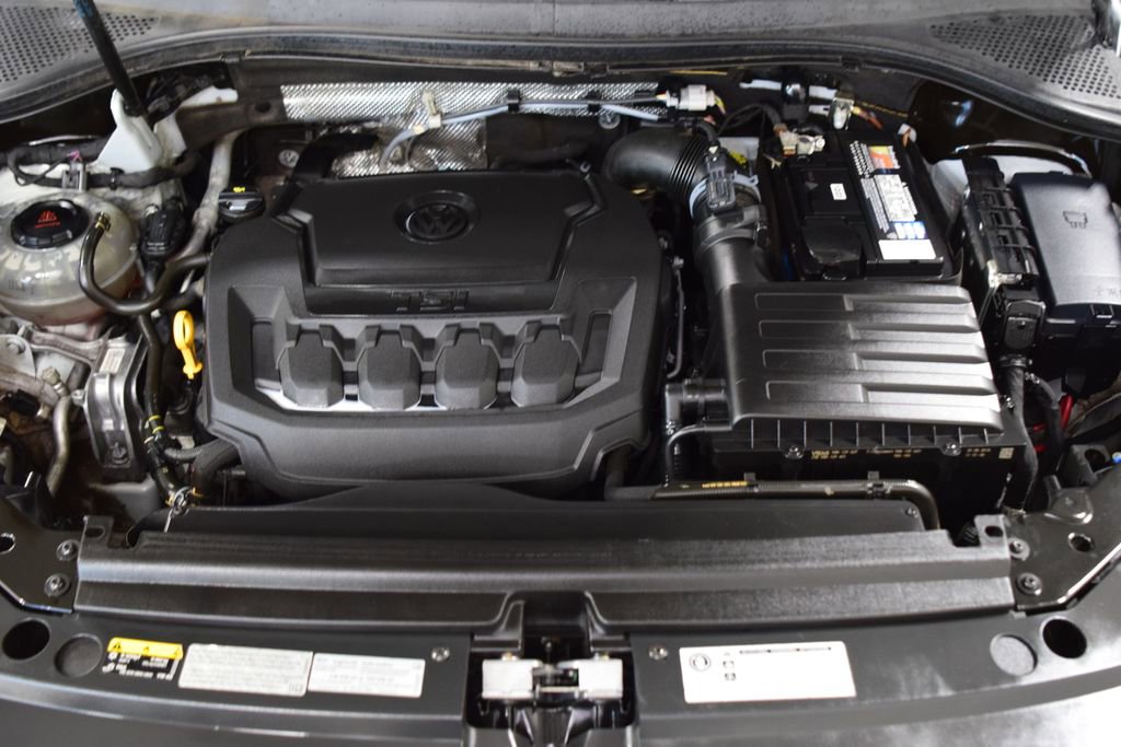 Used 2019 Volkswagen Tiguan SE w/ Panoramic Sunroof Package AWD/4WD image 26