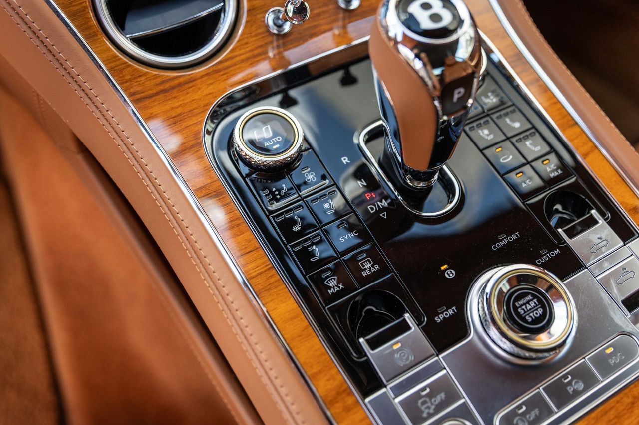 Certified 2022 Bentley Continental GT AWD/4WD image 33