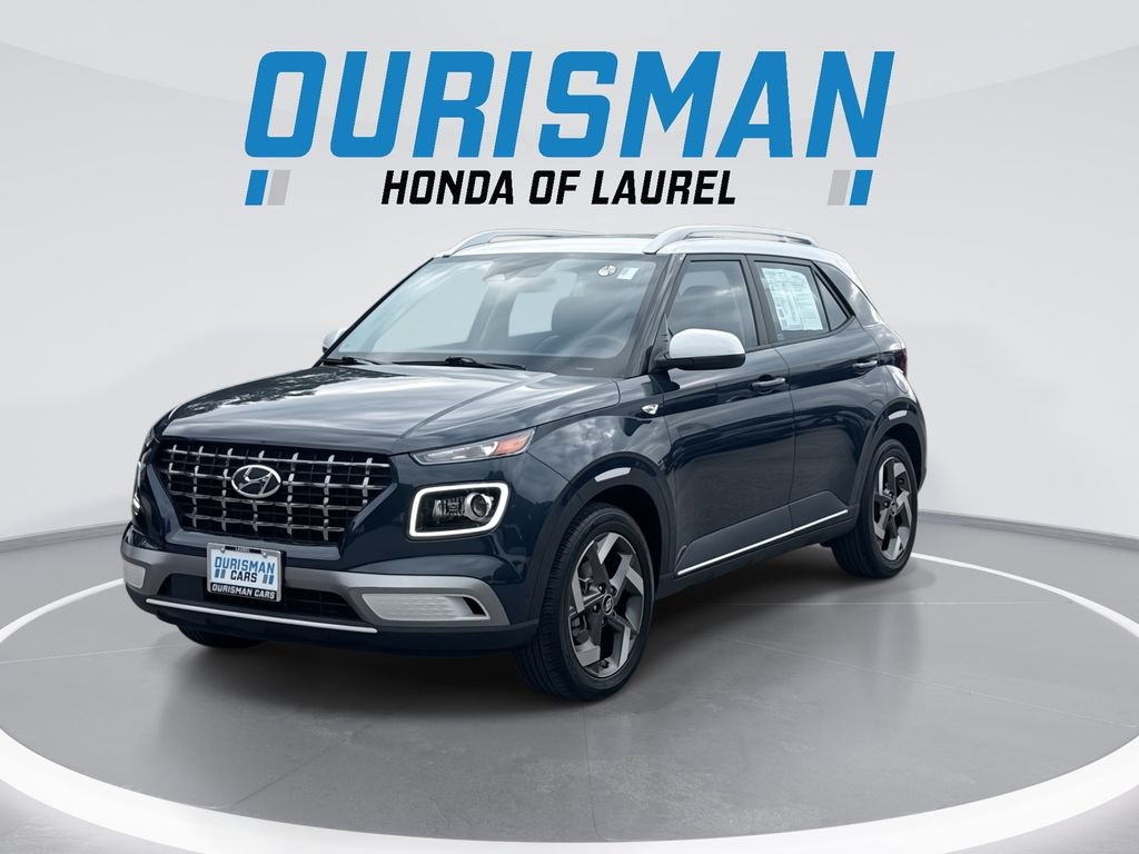 Used 2023 Hyundai Venue Limited FWD image 4