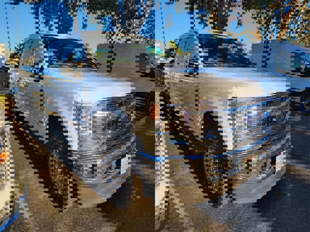 Used 2020 Ford F250 XLT w/ XLT Premium Package image 8