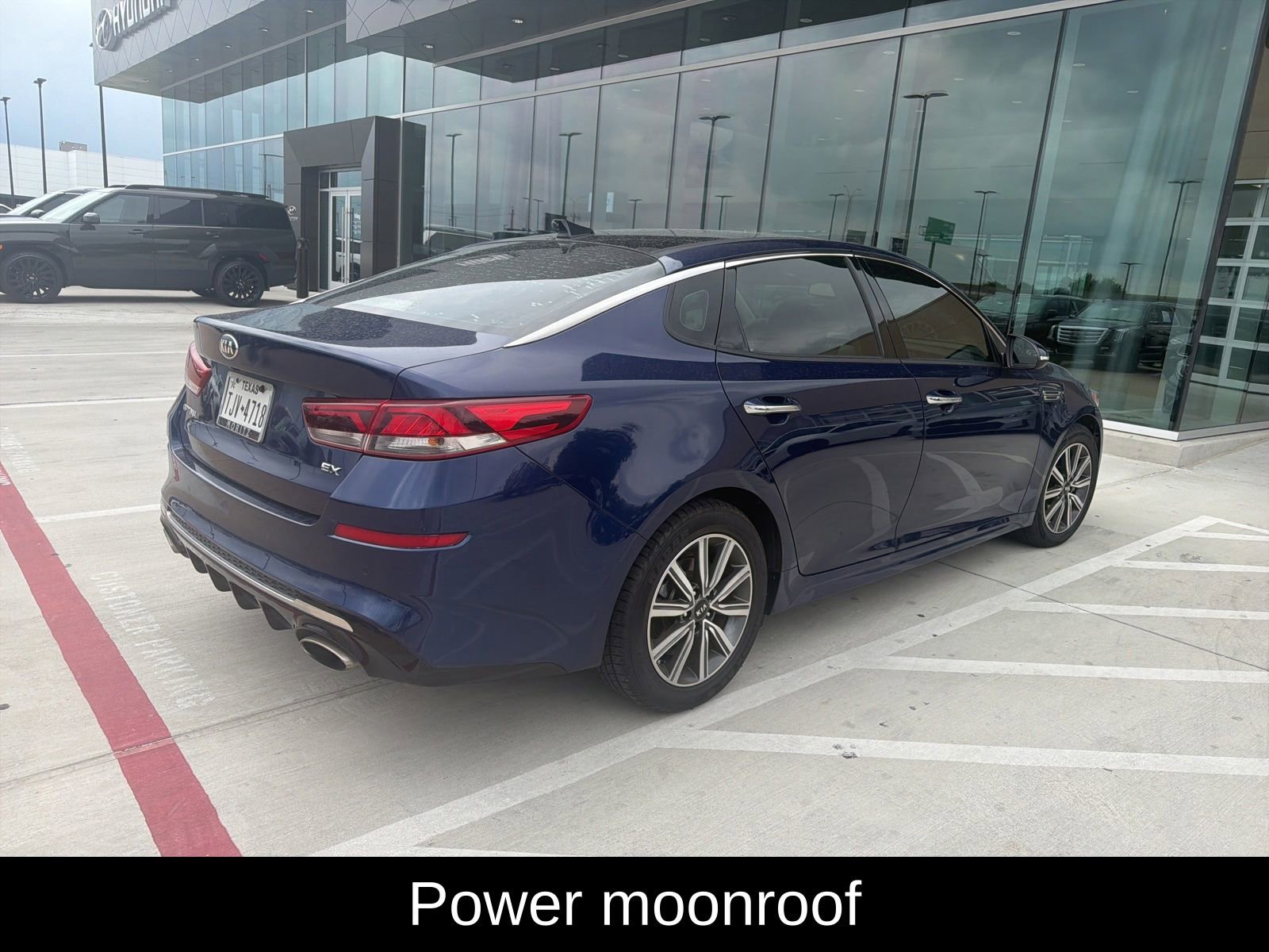 Used 2020 Kia Optima Premium FWD image 5