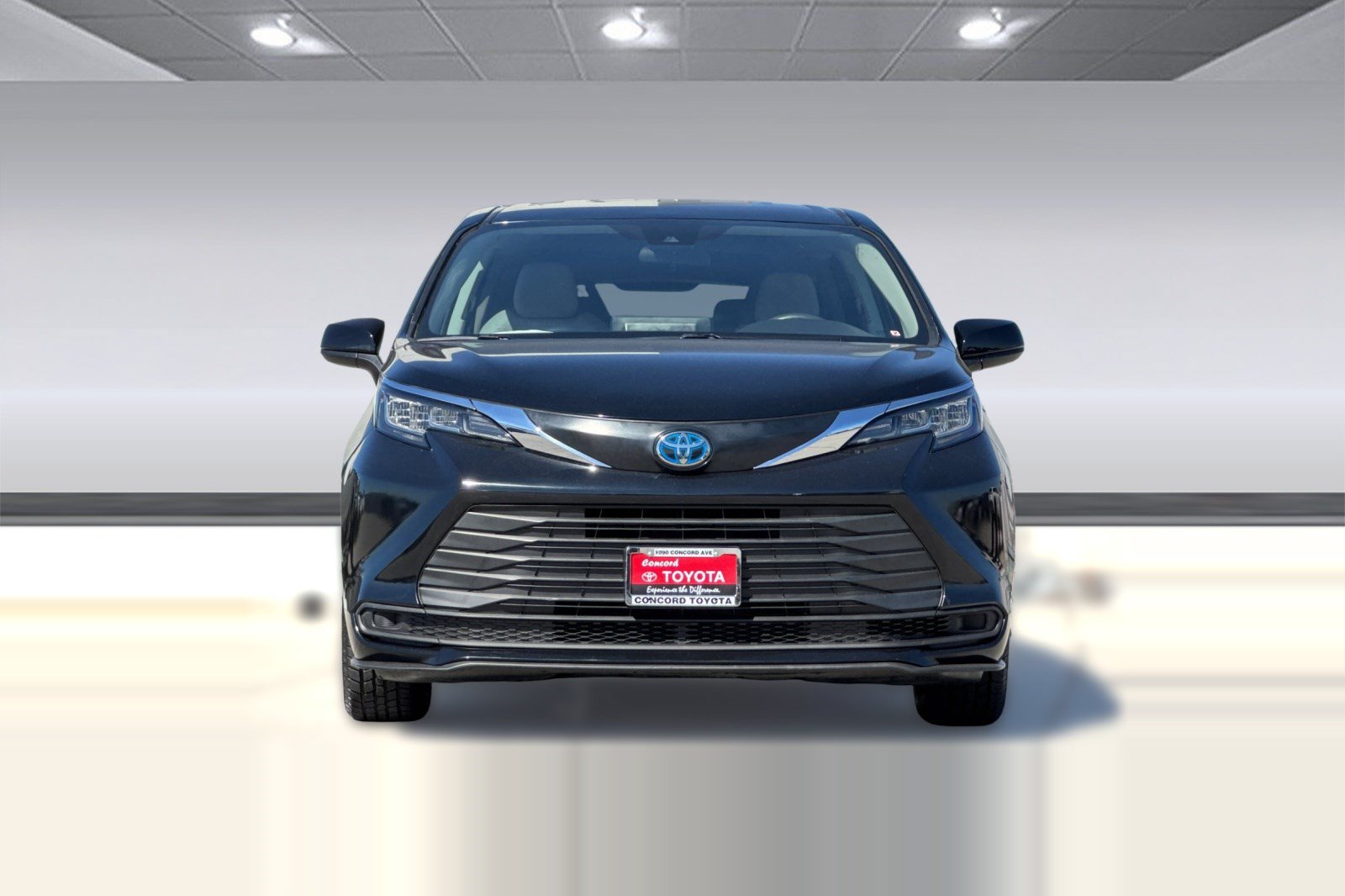Used 2022 Toyota Sienna LE FWD image 6