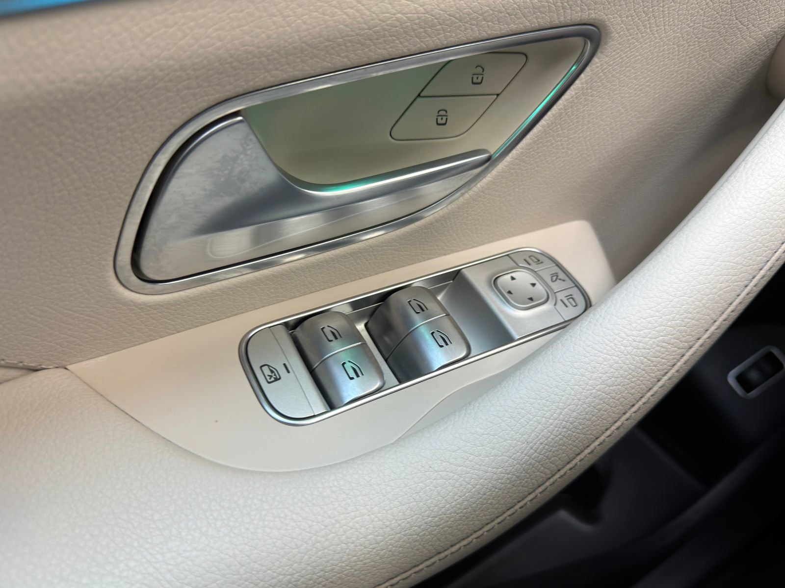 Certified 2022 Mercedes-Benz GLE 450 4MATIC image 23