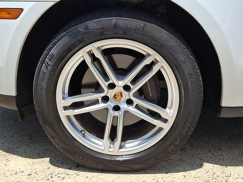 Used 2019 Porsche Macan AWD/4WD image 8