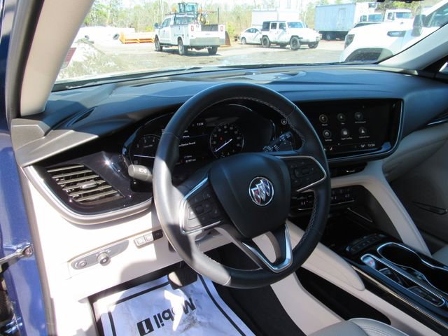 Used 2022 Buick Envision Avenir w/ Technology Package II image 13