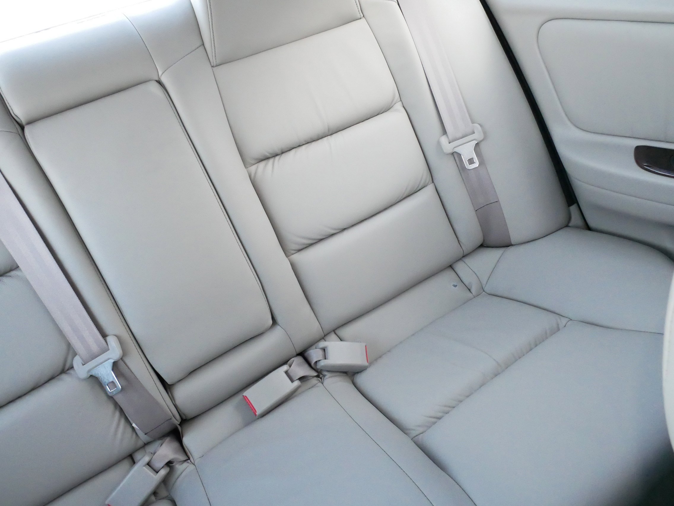 Used 2003 Nissan Maxima GLE image 14