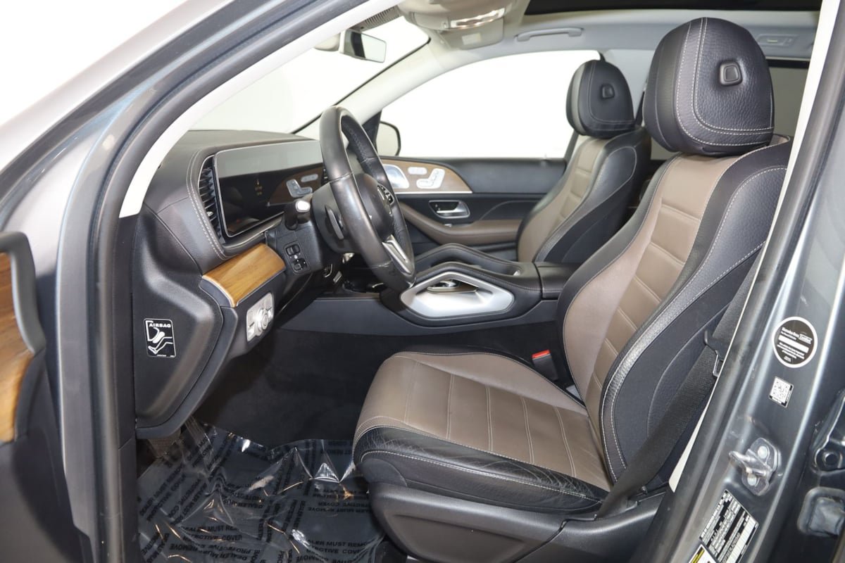 Used 2020 Mercedes-Benz GLS 450 4MATIC image 14