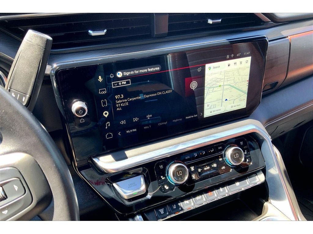 Used 2025 GMC Sierra 3500 Denali Ultimate AWD/4WD image 7