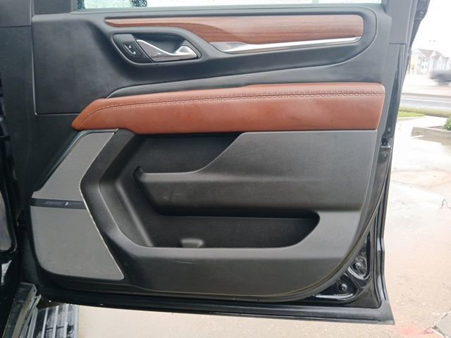 Used 2023 GMC Yukon XL Denali Ultimate image 17