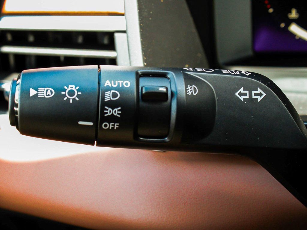 New 2025 Mitsubishi Outlander SEL image 25