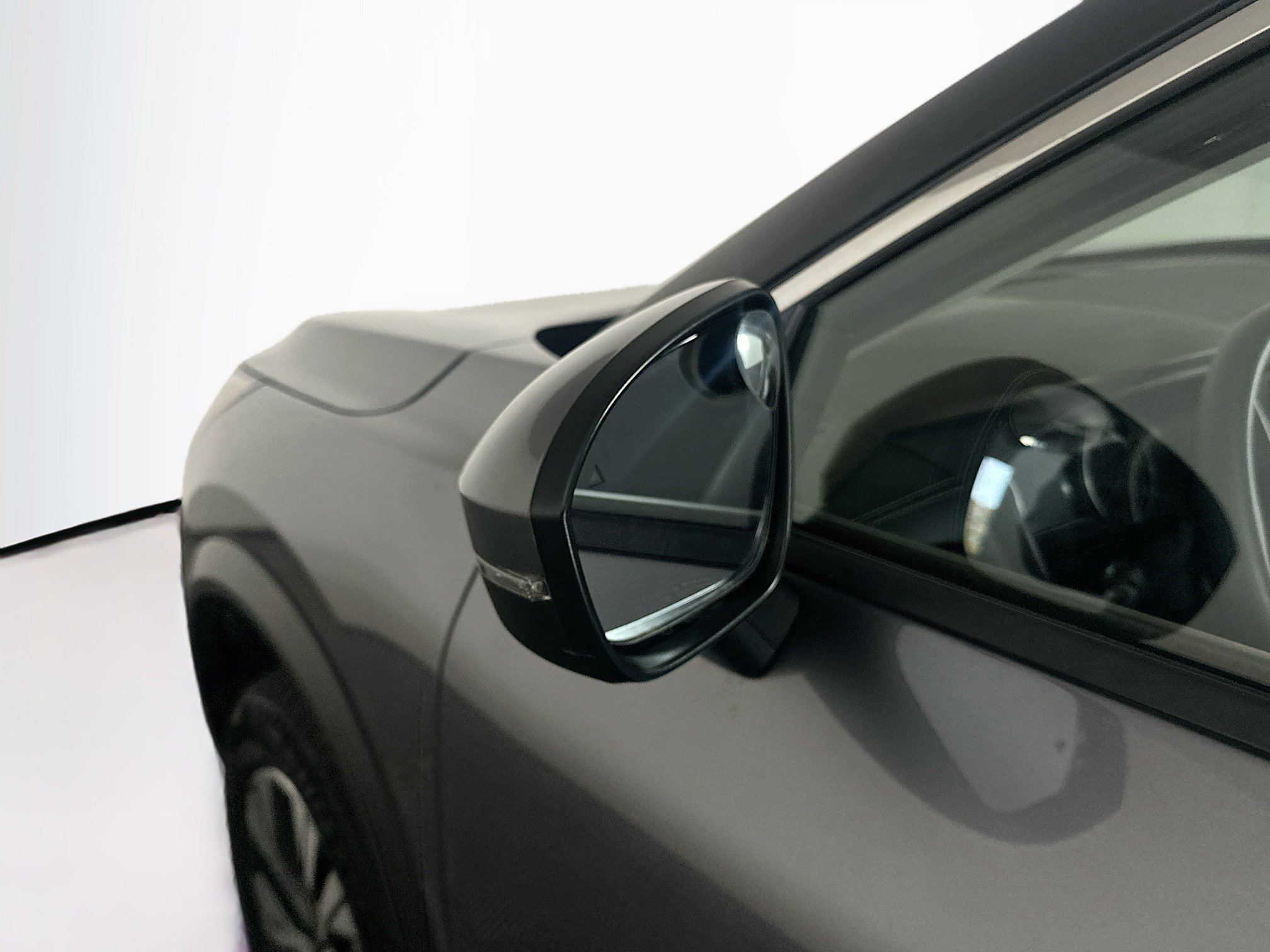 Used 2023 Nissan Rogue SV image 16