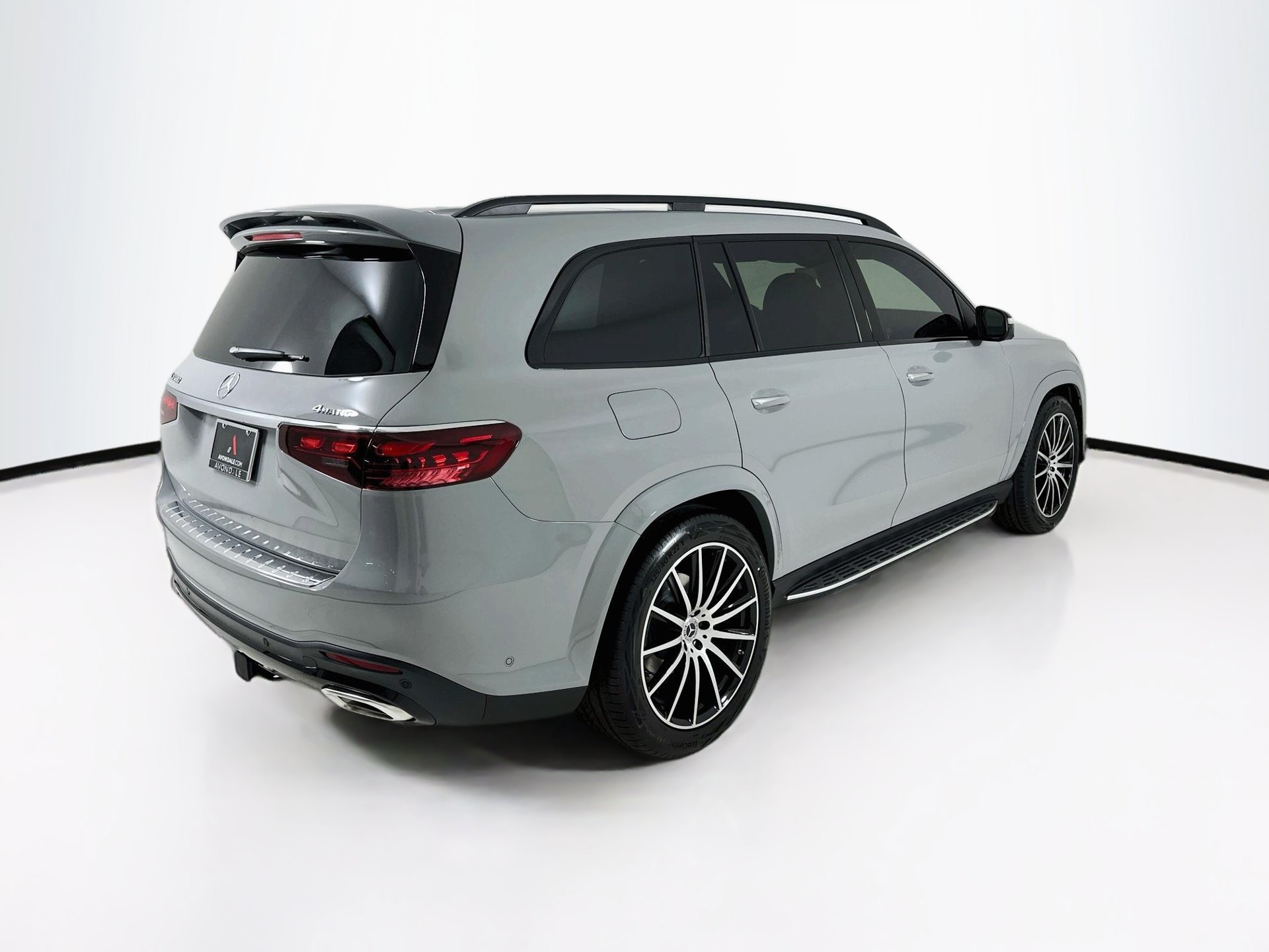 New 2026 Mercedes-Benz GLS 580 4MATIC image 8