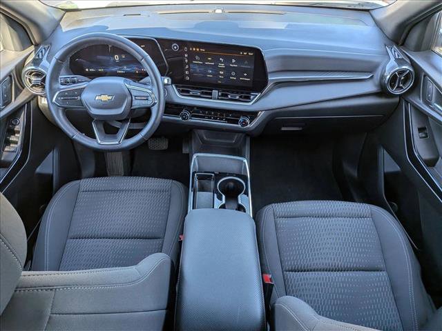 Used 2025 Chevrolet Equinox LT image 18